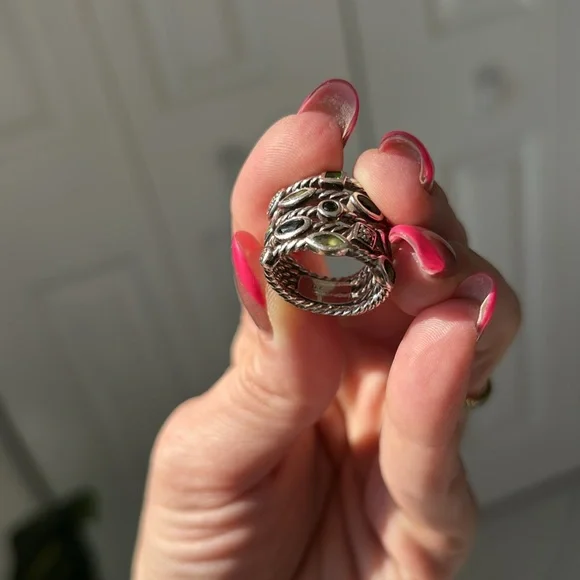 David Yurman Celebration ring in emerald size 6